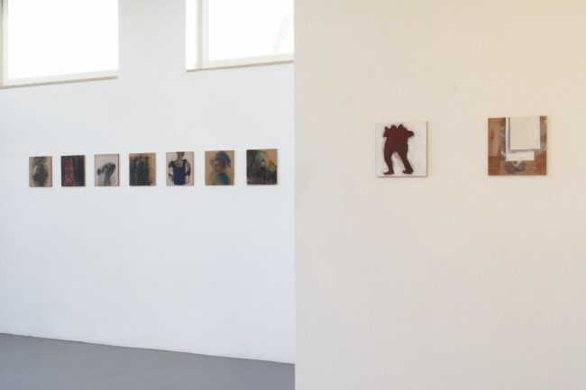 Ausstellungsansicht "Mit Füßen und Mimik", 2016 im Merdinger Kunstforum